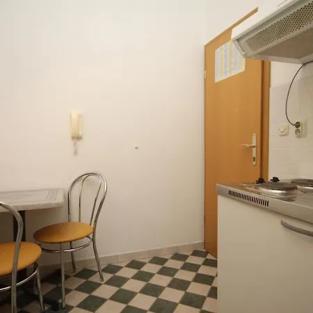 With A Parking Space - 6667