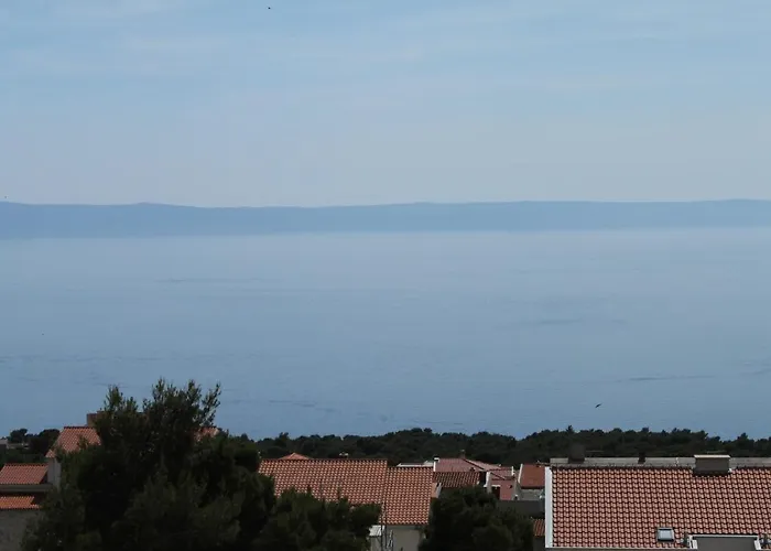 With A Parking Space - 6667 * Makarska